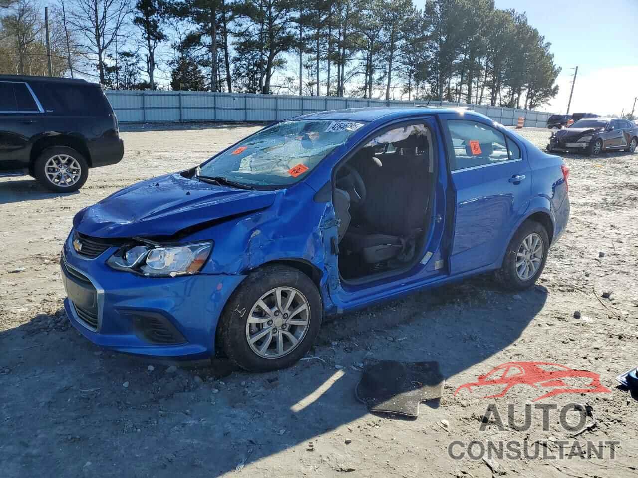 CHEVROLET SONIC 2018 - 1G1JD5SHXJ4123736