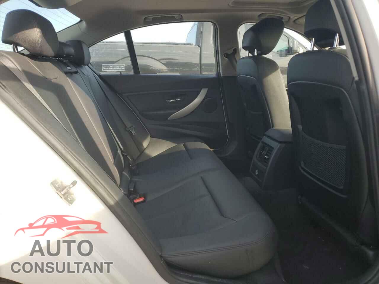 BMW 3 SERIES 2013 - WBA3B3C55DF541593