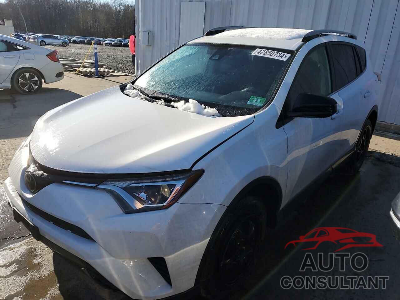 TOYOTA RAV4 2018 - JTMBFREV2JJ204312