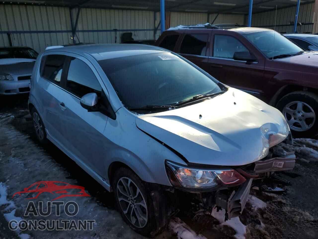 CHEVROLET SONIC 2017 - 1G1JD6SG9H4155357