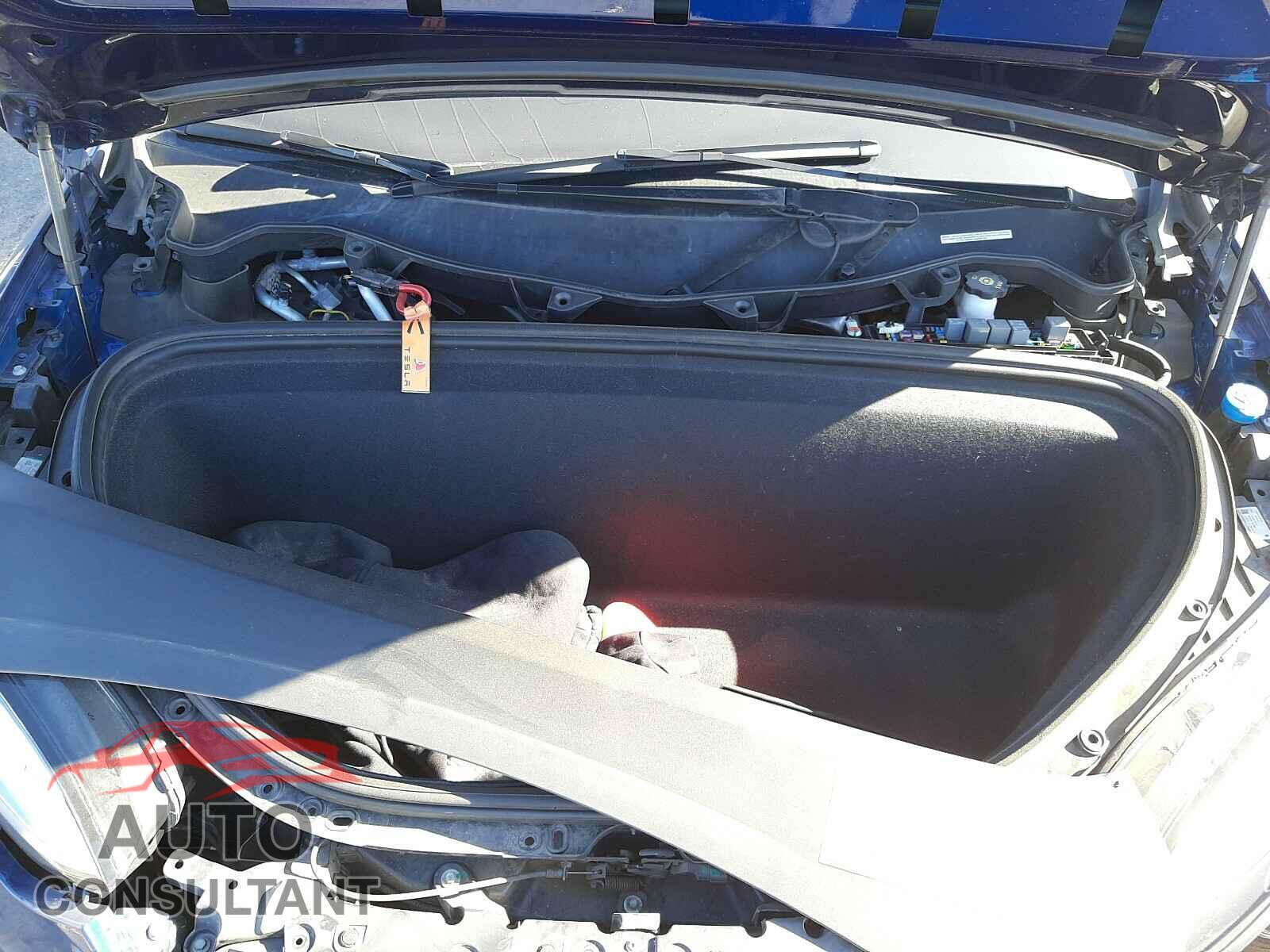 TESLA MODEL X 2016 - 5YJXCAE29GF002900