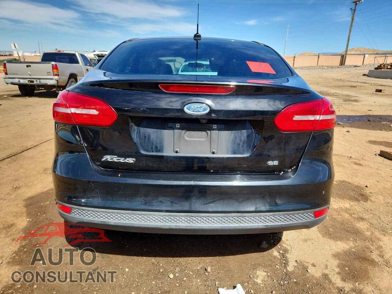FORD FOCUS 2017 - 1FADP3F23HL343117