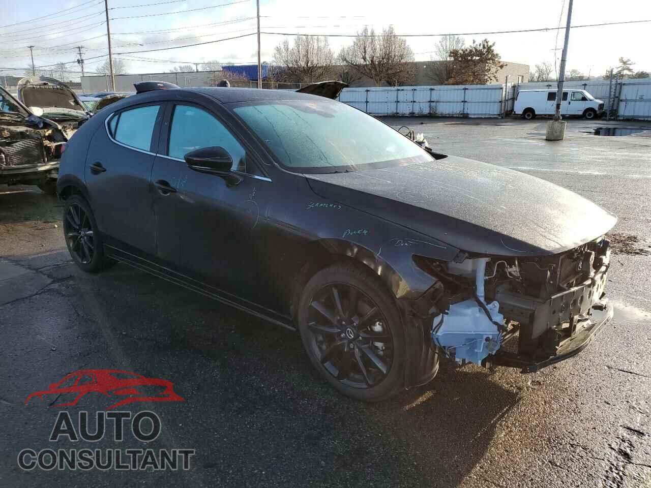 MAZDA 3 2022 - JM1BPBML7N1517107