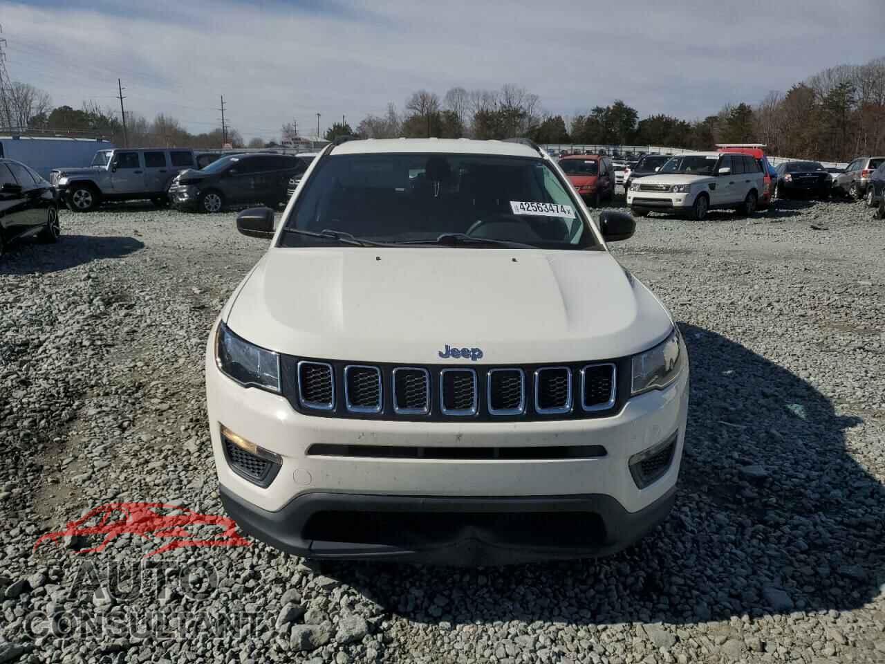 JEEP COMPASS 2018 - 3C4NJCAB6JT140627