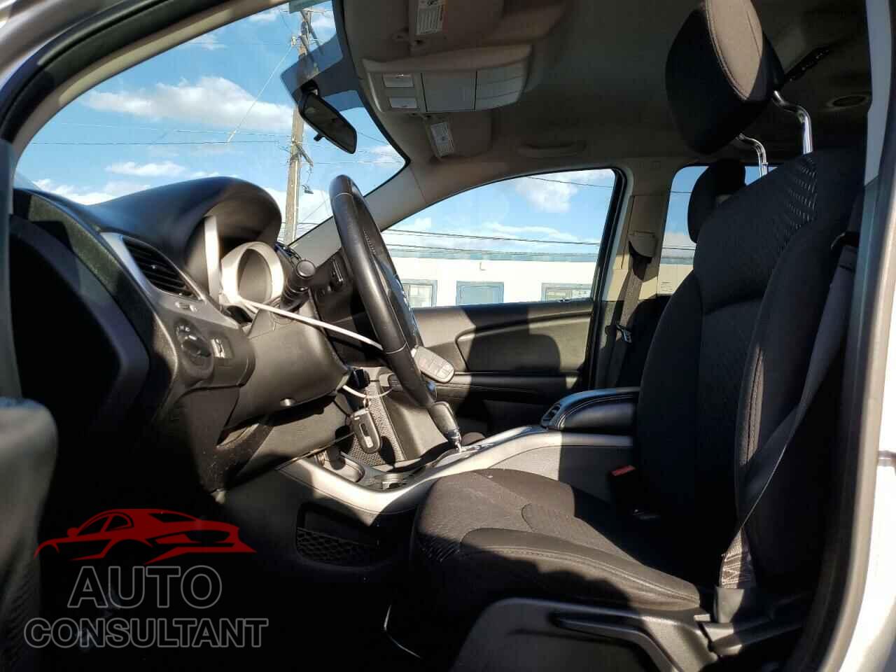 DODGE JOURNEY 2017 - 3C4PDCAB4HT528286
