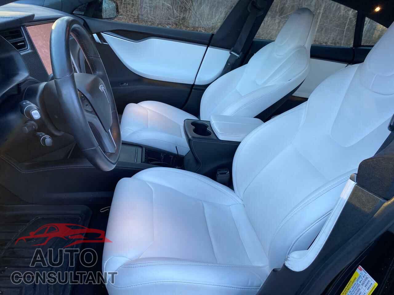 TESLA MODEL S 2019 - 5YJSA1E41KF337840