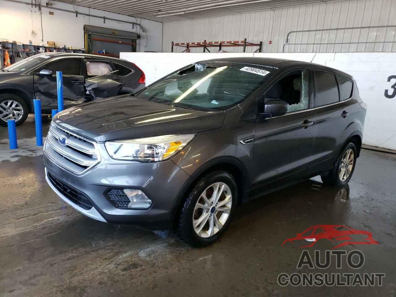 FORD ESCAPE 2017 - 1FMCU0GD5HUA93012