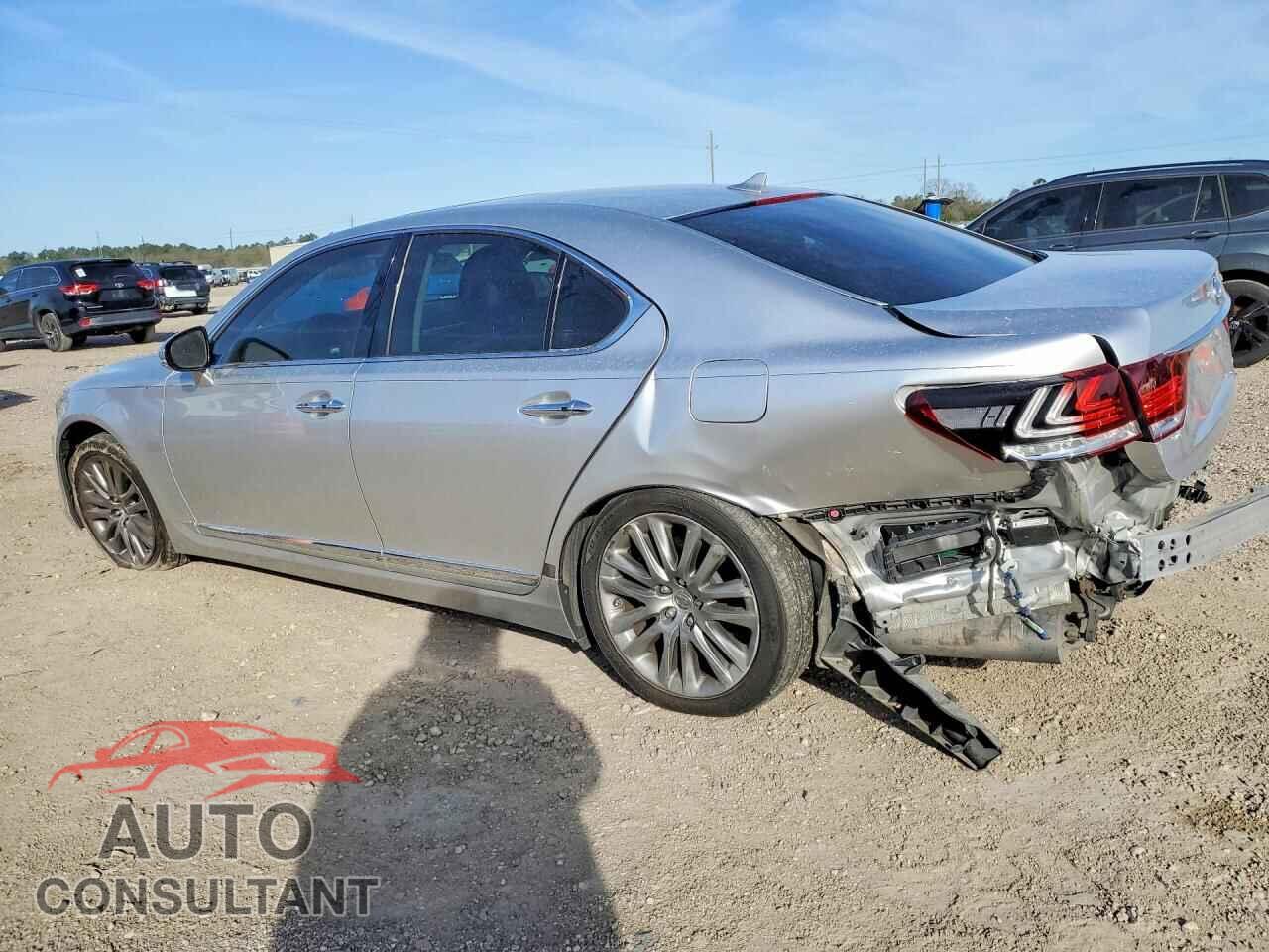 LEXUS LS500 2013 - JTHCL1EF5D5015530