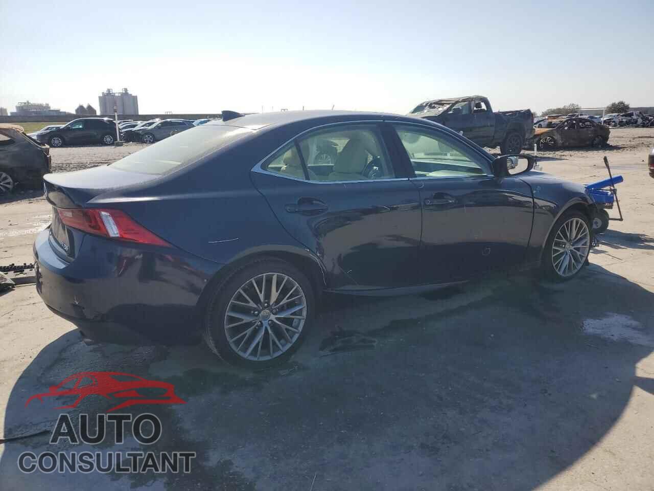 LEXUS IS 2015 - JTHBF1D24F5053142