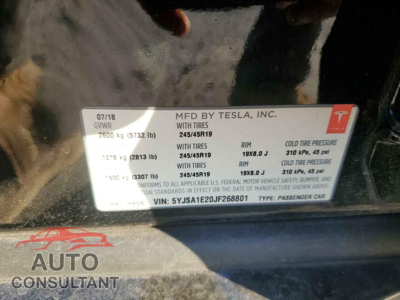 TESLA MODEL S 2018 - 5YJSA1E20JF268801