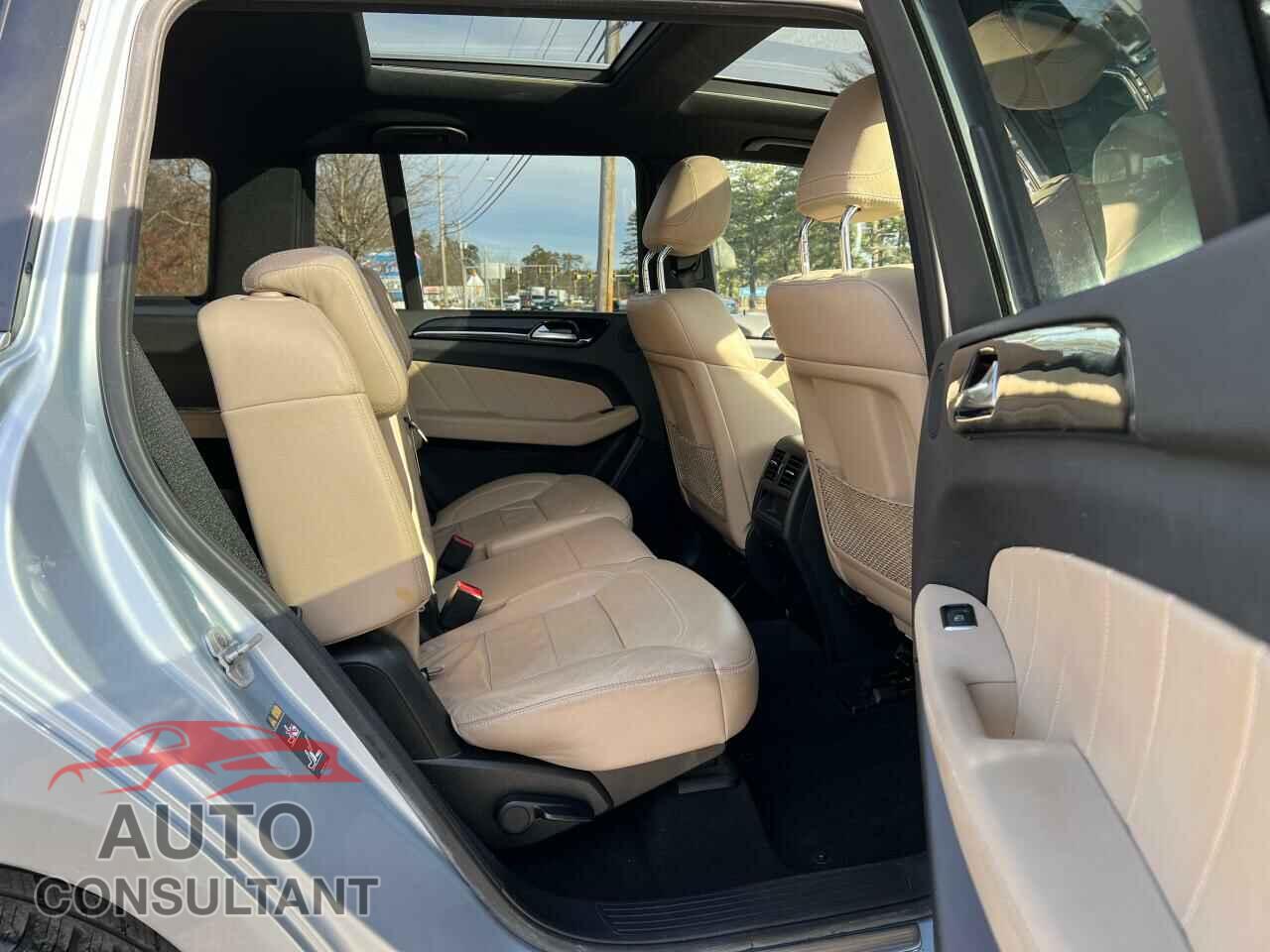 MERCEDES-BENZ GL-CLASS 2016 - 4JGDF2EE7GA636477