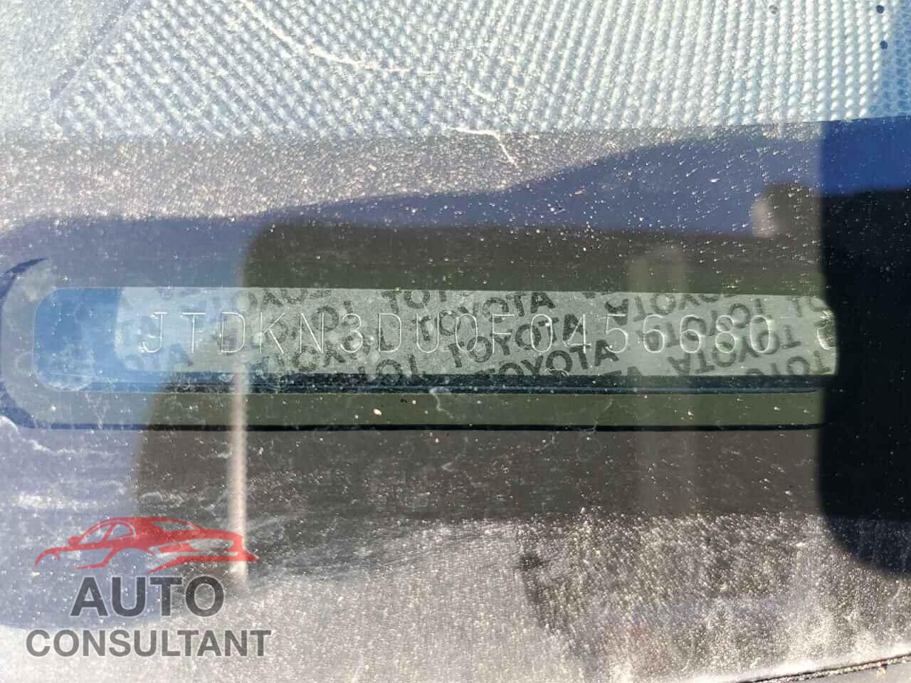 TOYOTA PRIUS 2015 - JTDKN3DU0F0456680