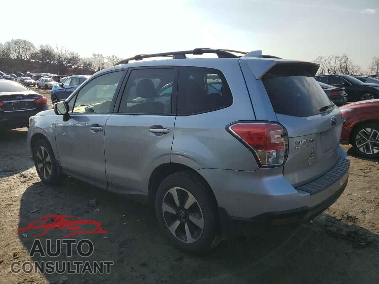 SUBARU FORESTER 2018 - JF2SJAEC2JH472056