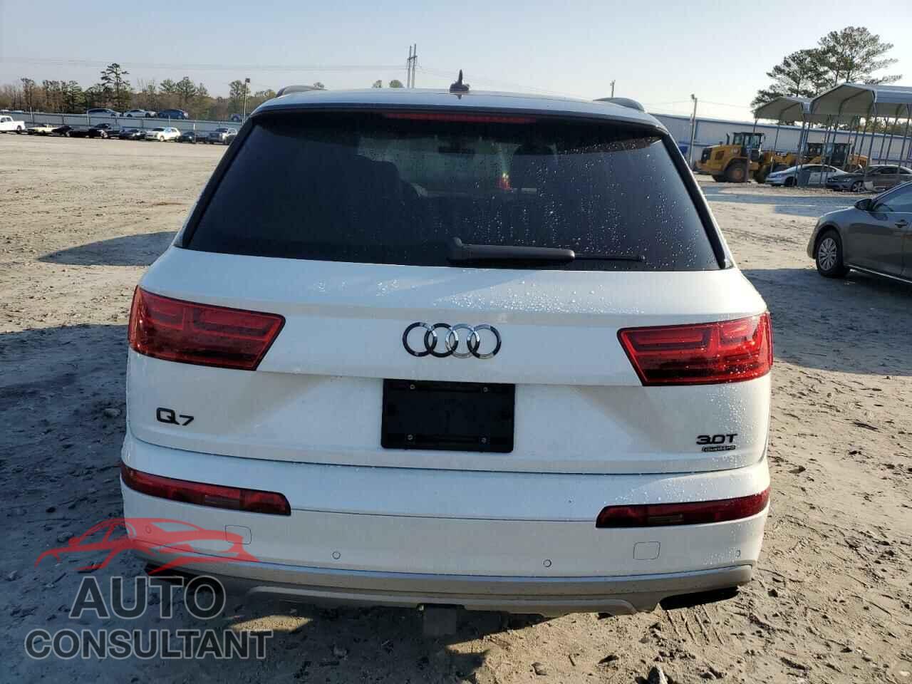 AUDI Q7 2017 - WA1VAAF71HD021189