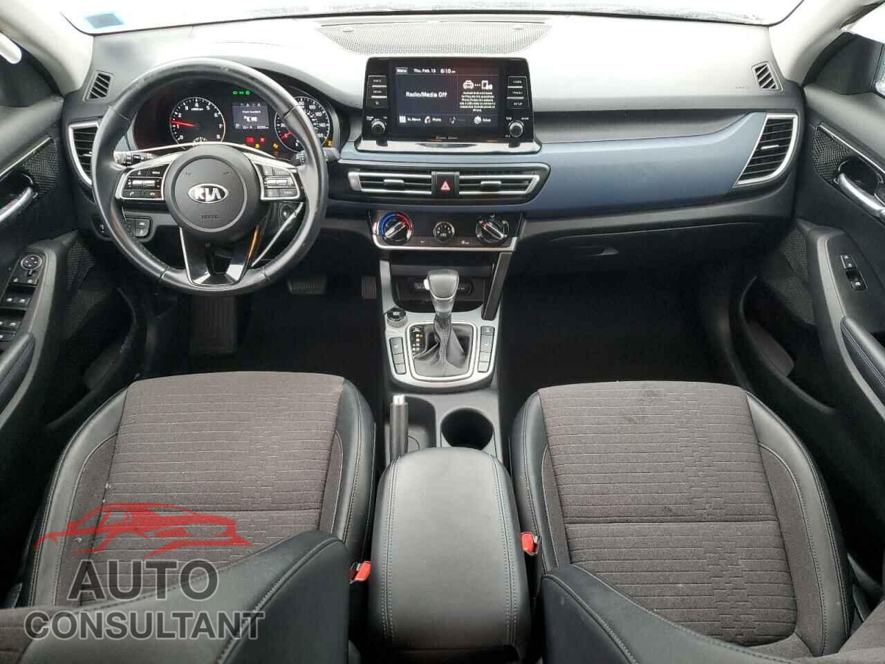 KIA SELTOS 2021 - KNDEUCAA9M7111940