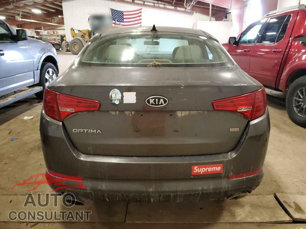 KIA OPTIMA 2011 - KNAGM4A79B5144784