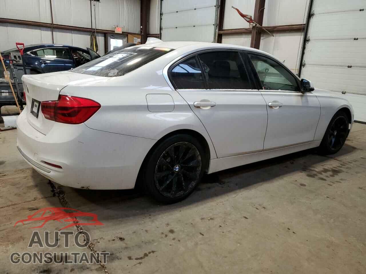 BMW 3 SERIES 2017 - WBA8A3C53HK691403