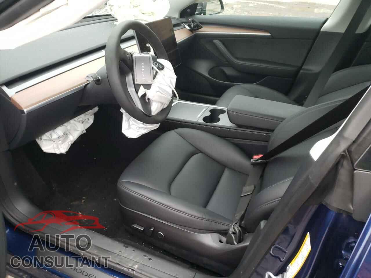 TESLA MODEL 3 2023 - 5YJ3E1EA5PF447490