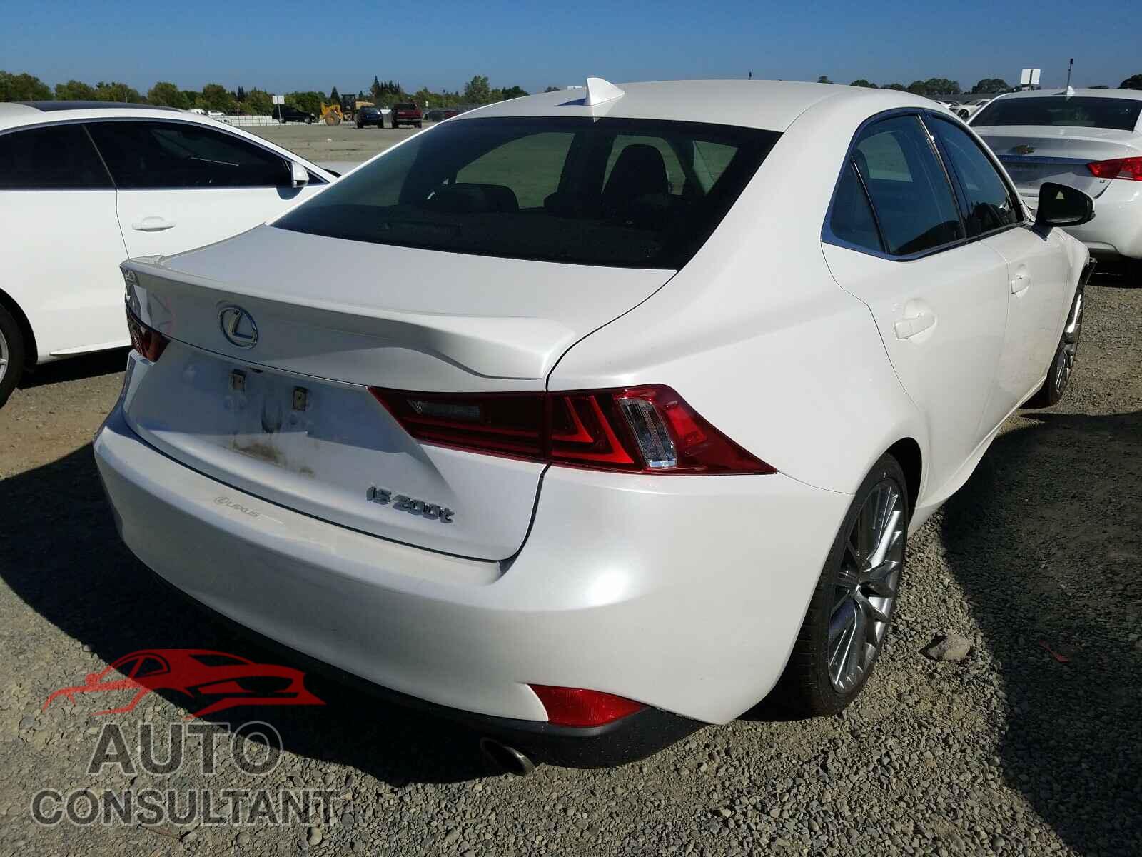 LEXUS IS 2016 - JTHBA1D23G5018530