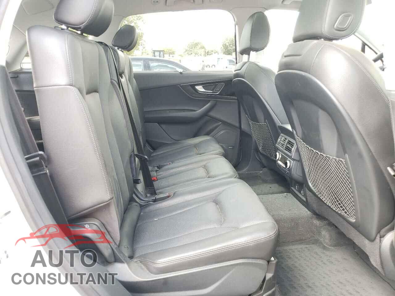 AUDI Q7 2019 - WA1VAAF74KD032596