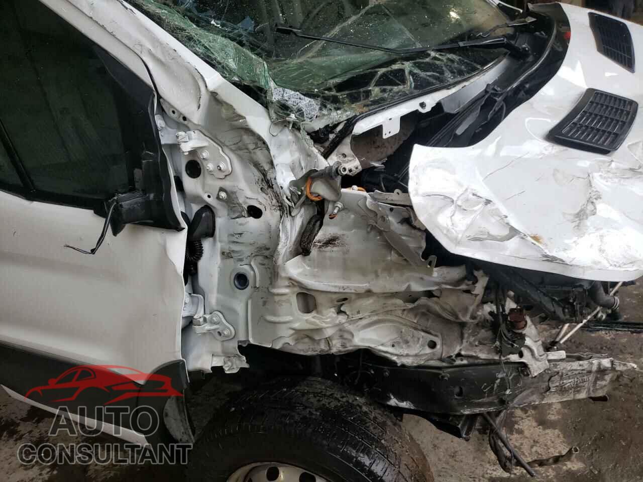 FORD TRANSIT CO 2017 - 1FTYR2CM3HKA04756