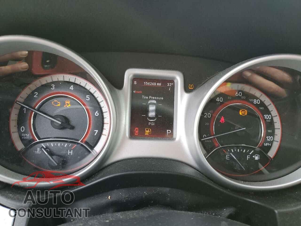DODGE JOURNEY 2011 - 3D4PH1FG6BT531763