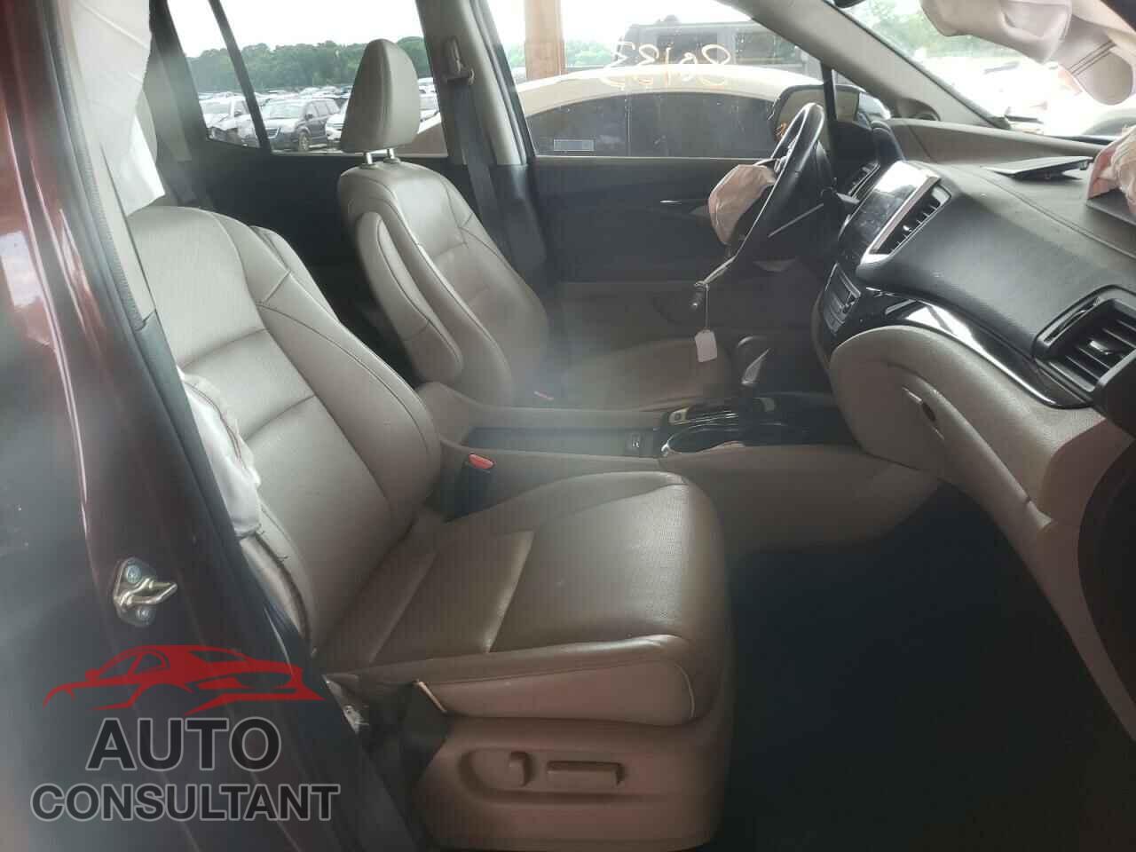 HONDA RIDGELINE 2017 - 5FPYK3F74HB036409