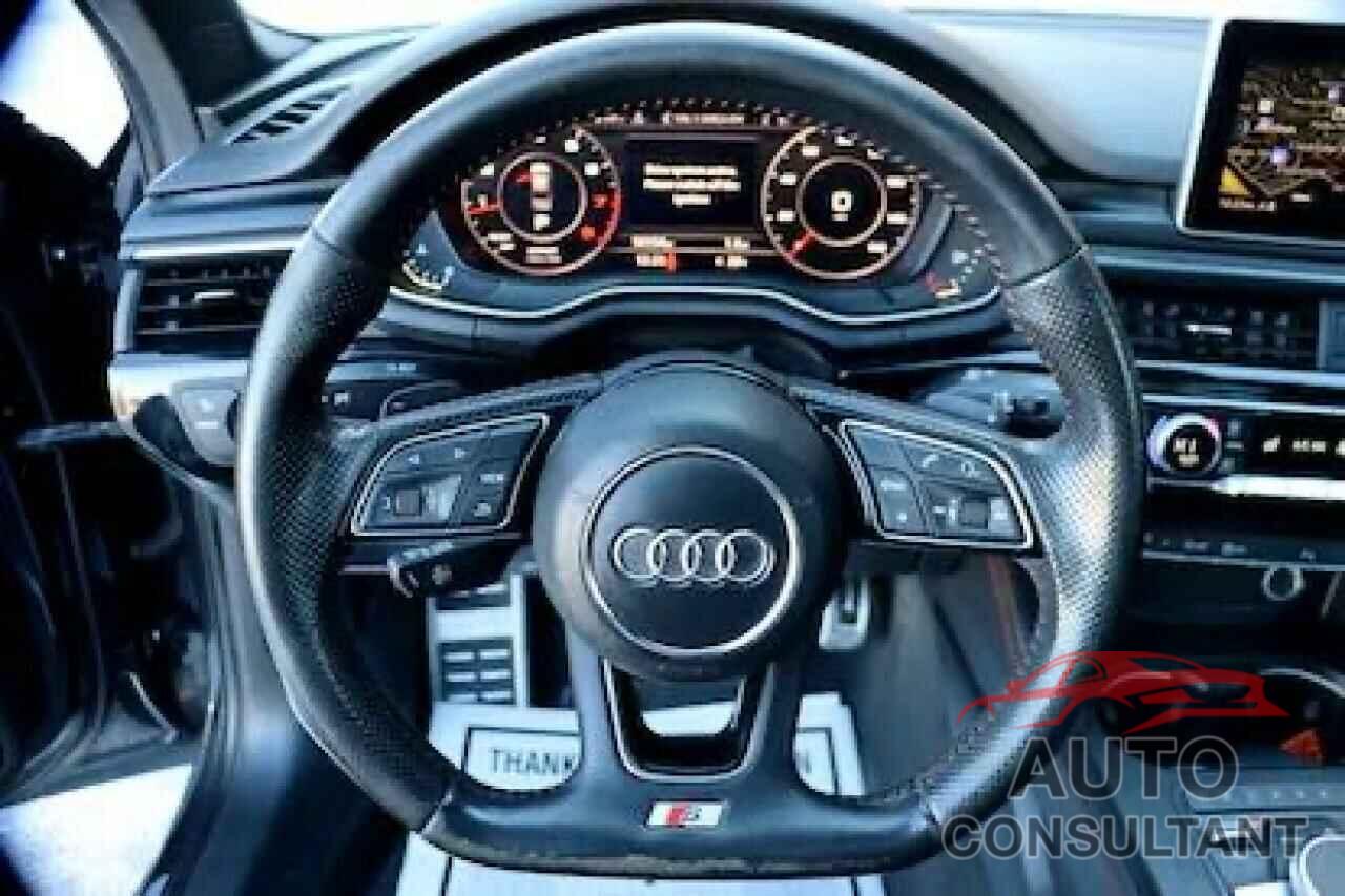 AUDI A4 2018 - WAUENAF49JA020439
