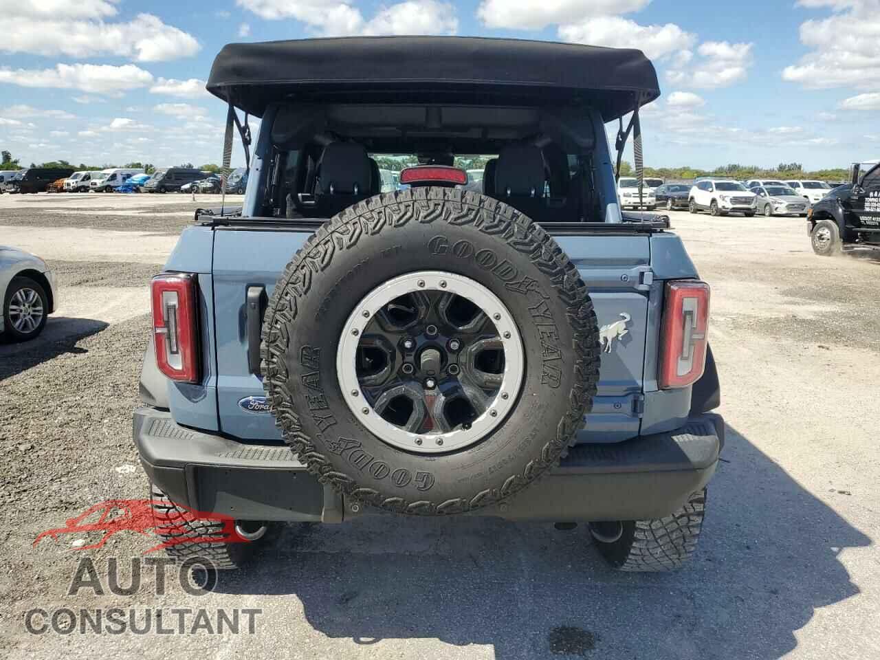 FORD BRONCO 2023 - 1FMEE5DH2PLB07348