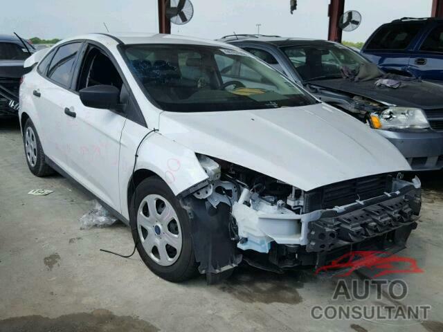 FORD FOCUS 2017 - 1FADP3E29HL229494