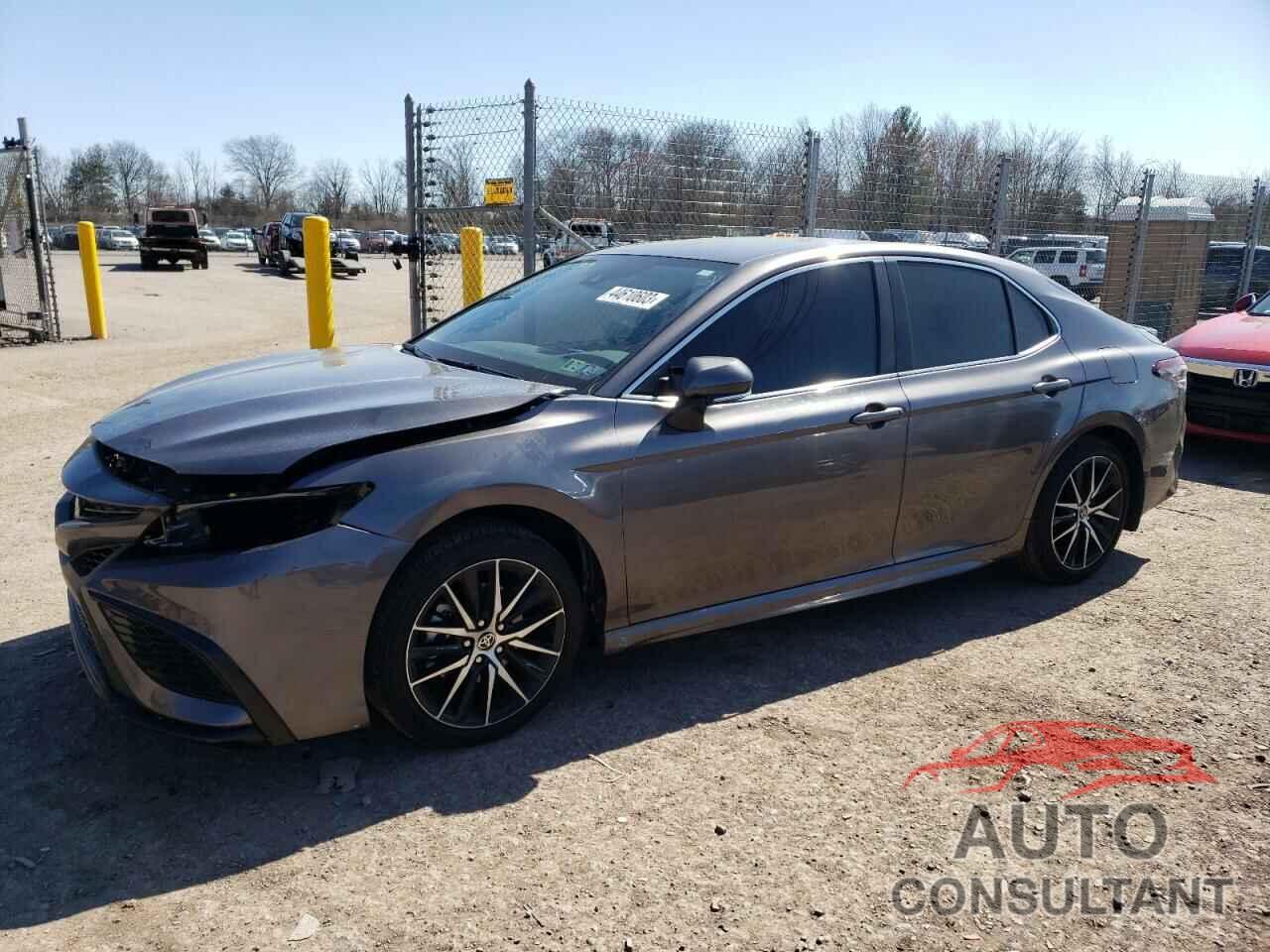 TOYOTA CAMRY 2022 - 4T1G11AK3NU066863