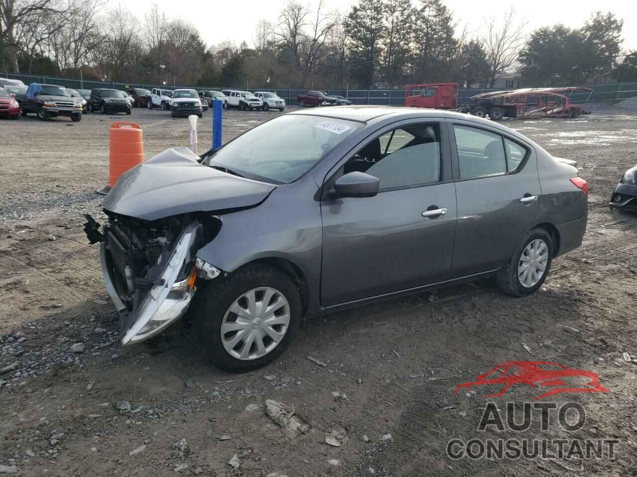 NISSAN VERSA 2018 - 3N1CN7AP1JL857468