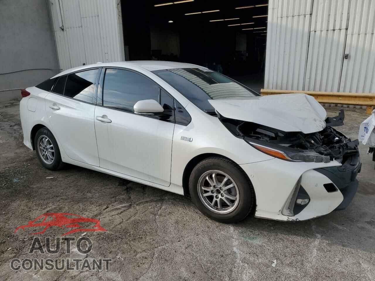 TOYOTA PRIUS 2017 - JTDKARFP2H3006276