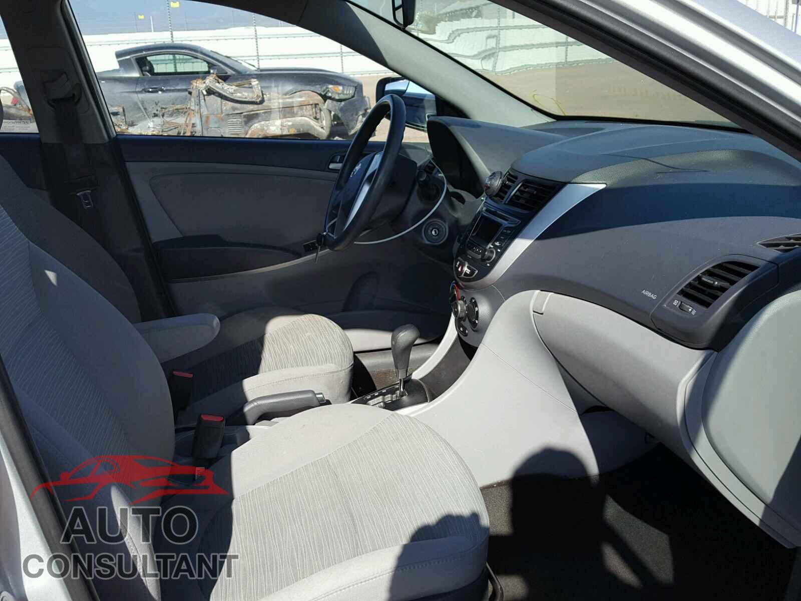 HYUNDAI ACCENT 2015 - KMHCT4AEXFU834893