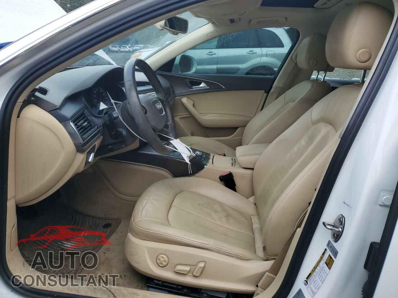 AUDI A6 2013 - WAUGFAFC7DN132599