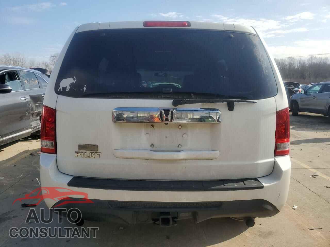 HONDA PILOT 2013 - 5FNYF3H49DB013301