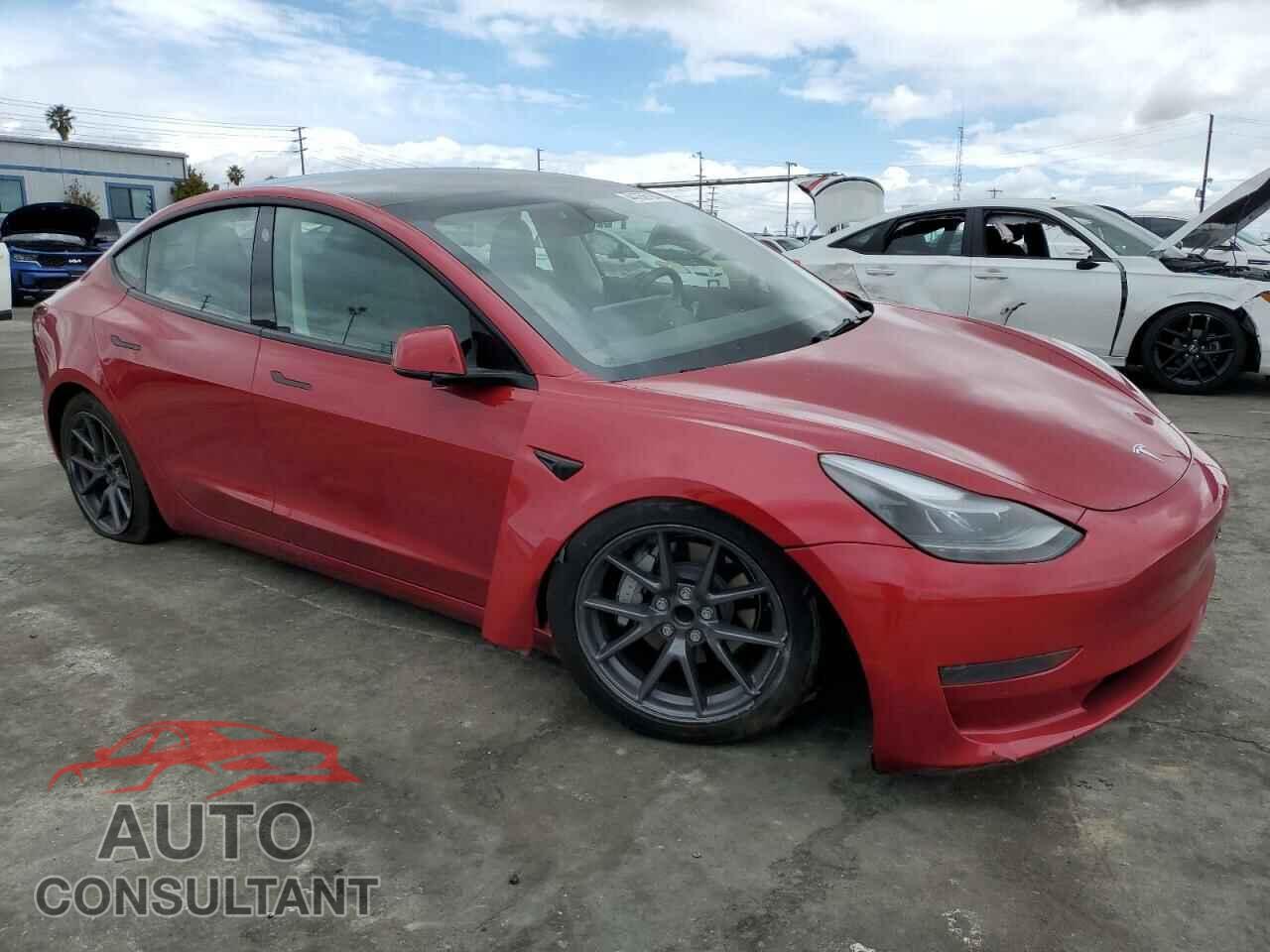 TESLA MODEL 3 2023 - 5YJ3E1EA3PF563559