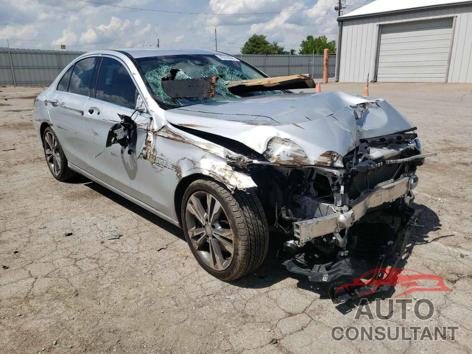 MERCEDES-BENZ C-CLASS 2016 - 55SWF4JB9GU155222