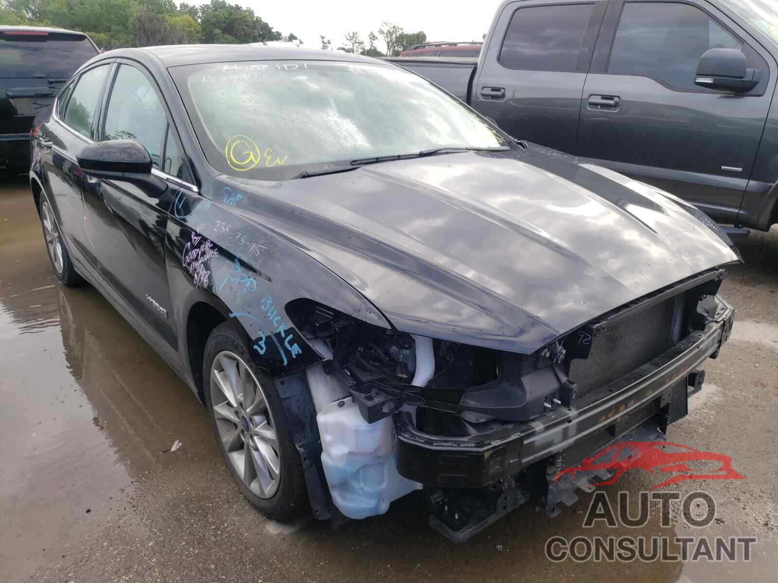 FORD FUSION 2017 - 3FA6P0LU1HR382139