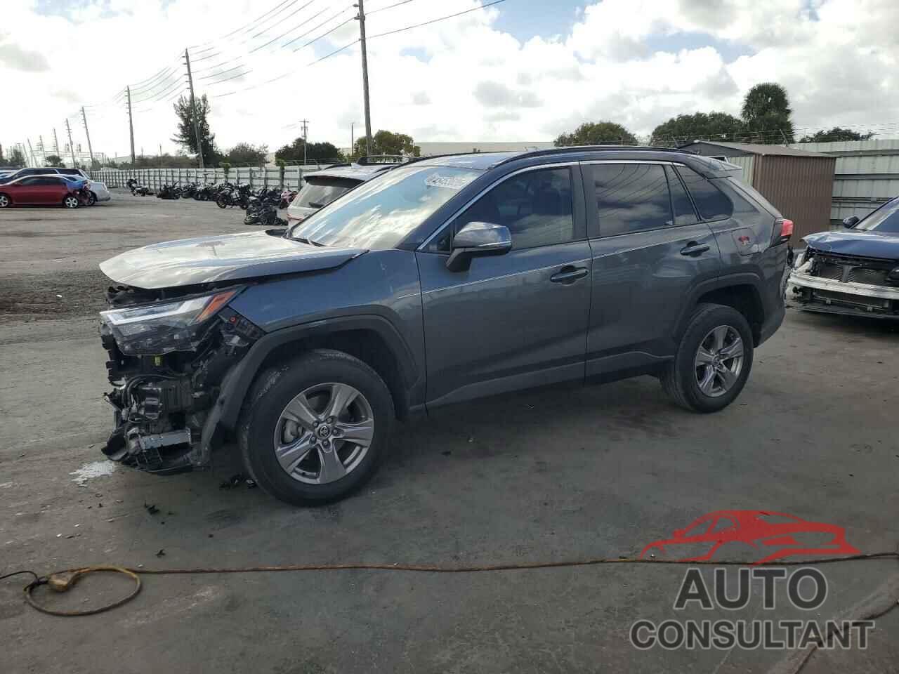 TOYOTA RAV4 2023 - 2T3W1RFV0PW239875