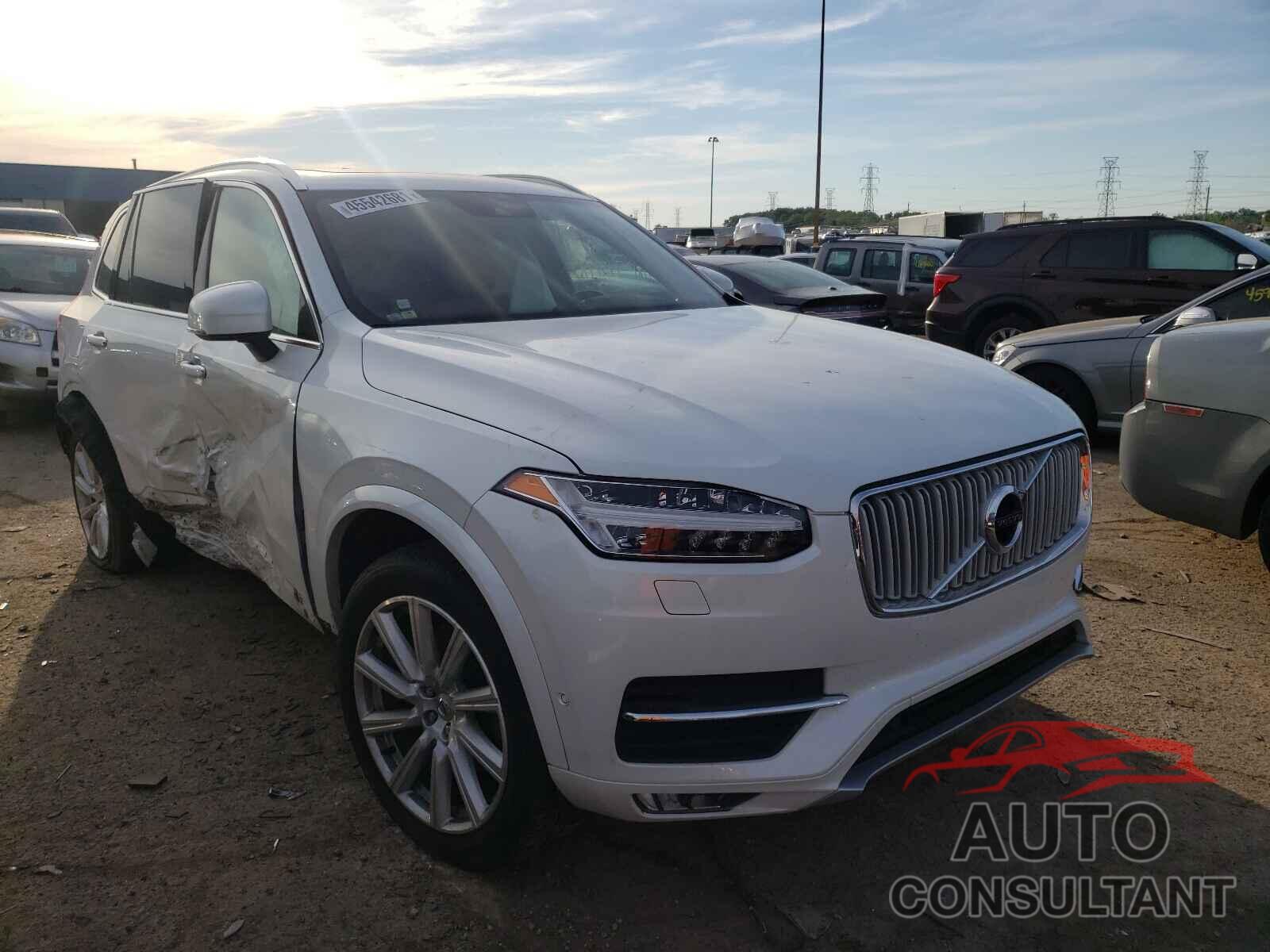 VOLVO XC90 2017 - YV4A22PLXH1113421