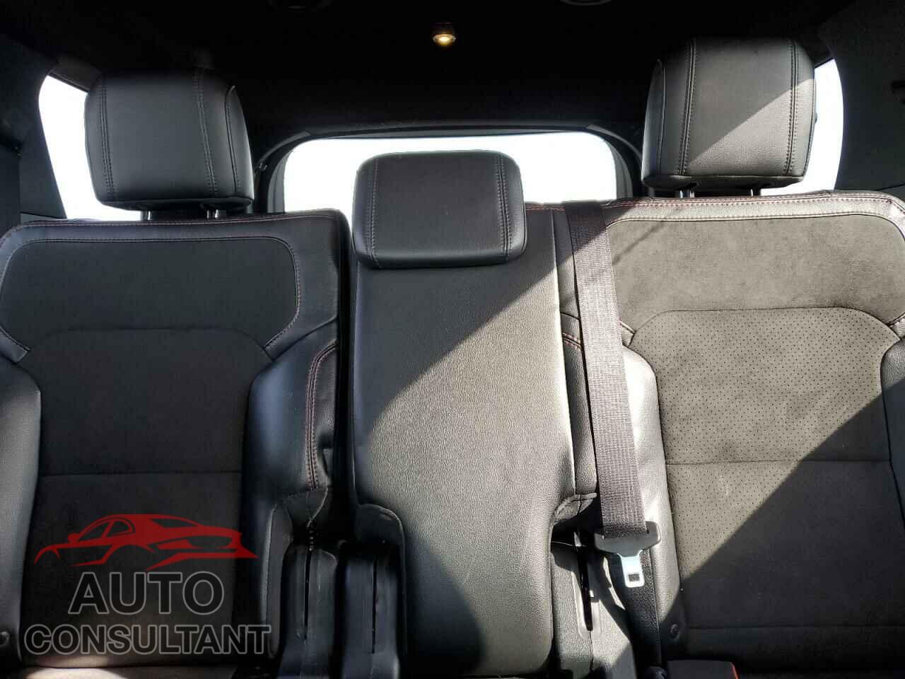 FORD EXPLORER 2018 - 1FM5K8D86JGB78921