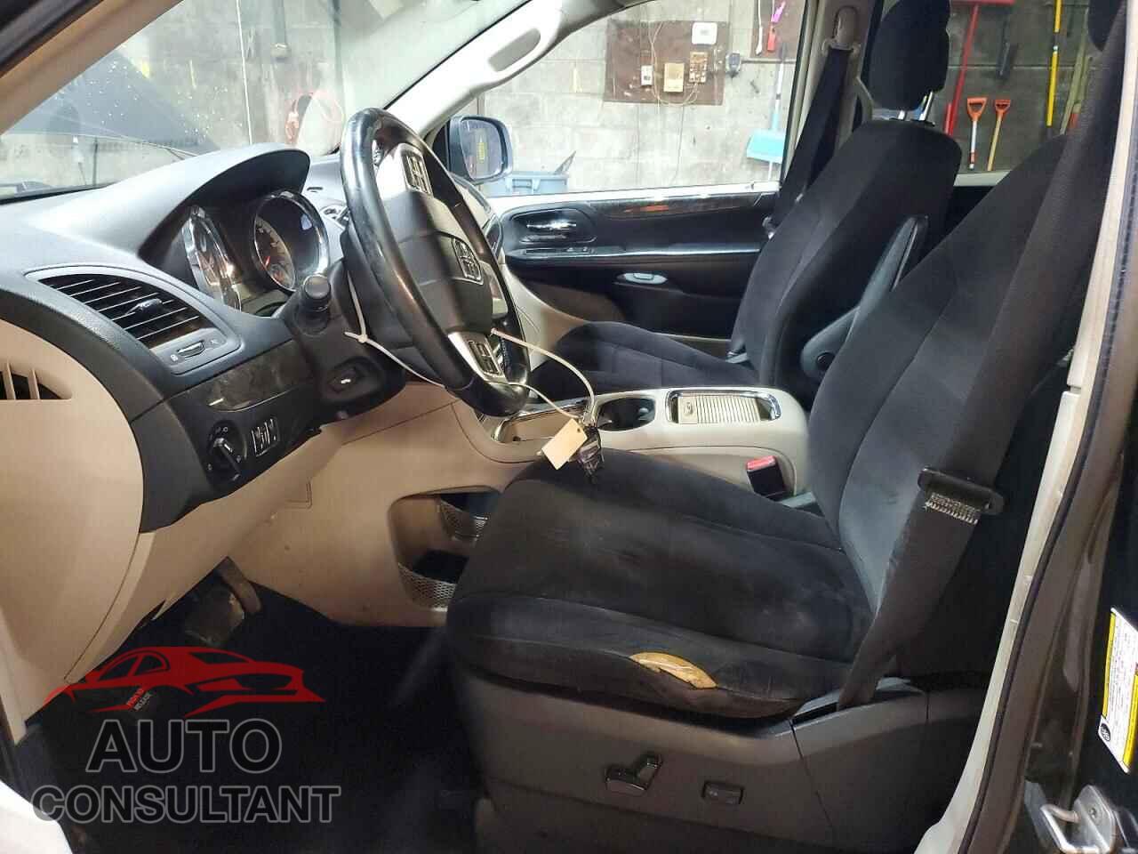 DODGE CARAVAN 2011 - 2D4RN5DG2BR700059