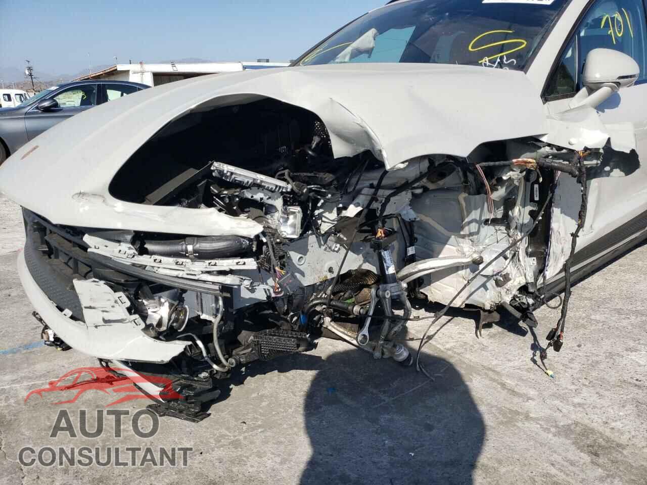 PORSCHE MACAN 2022 - WP1AG2A51NLB21632