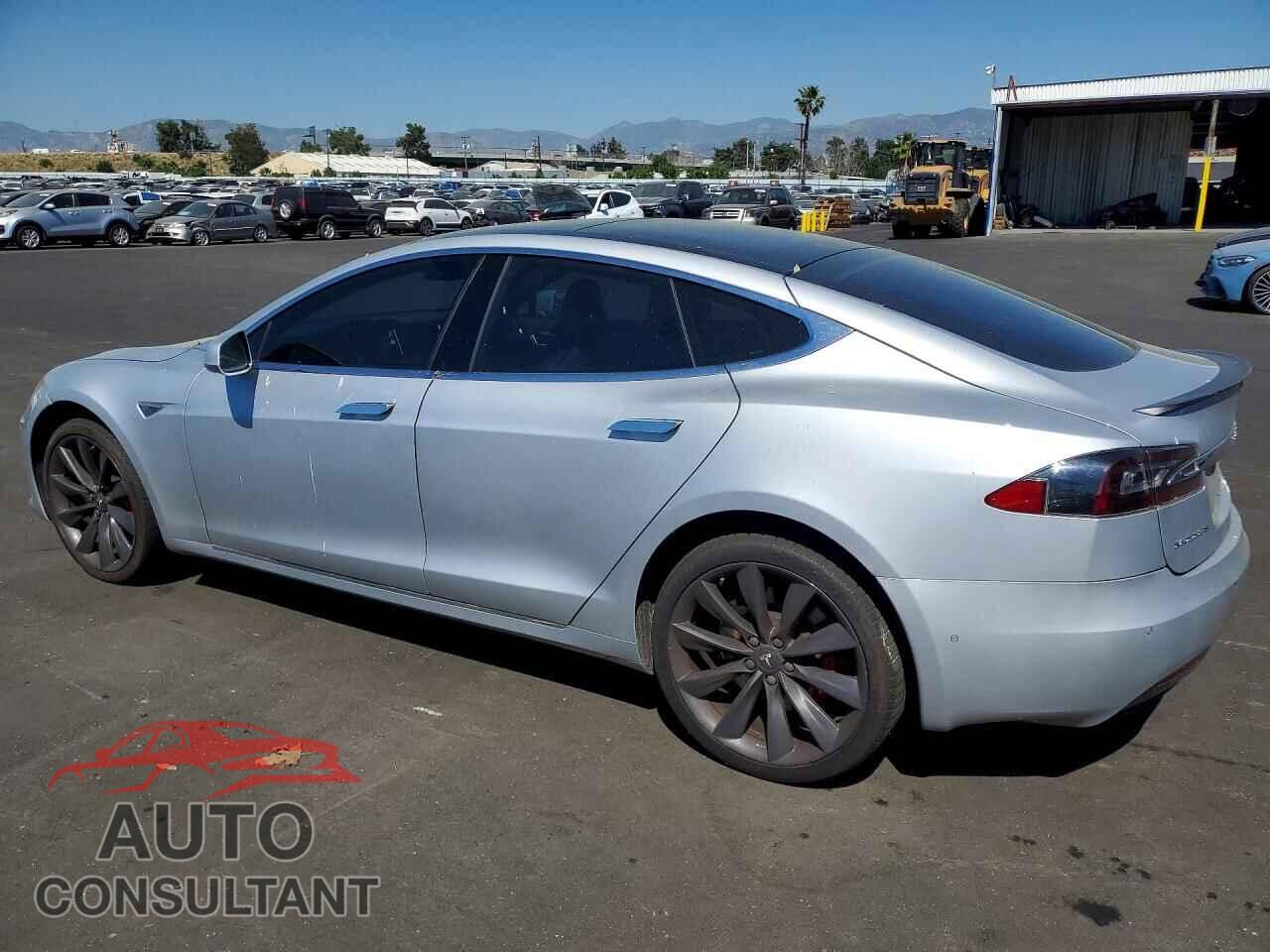 TESLA MODEL S 2016 - 5YJSA1E41GF153750