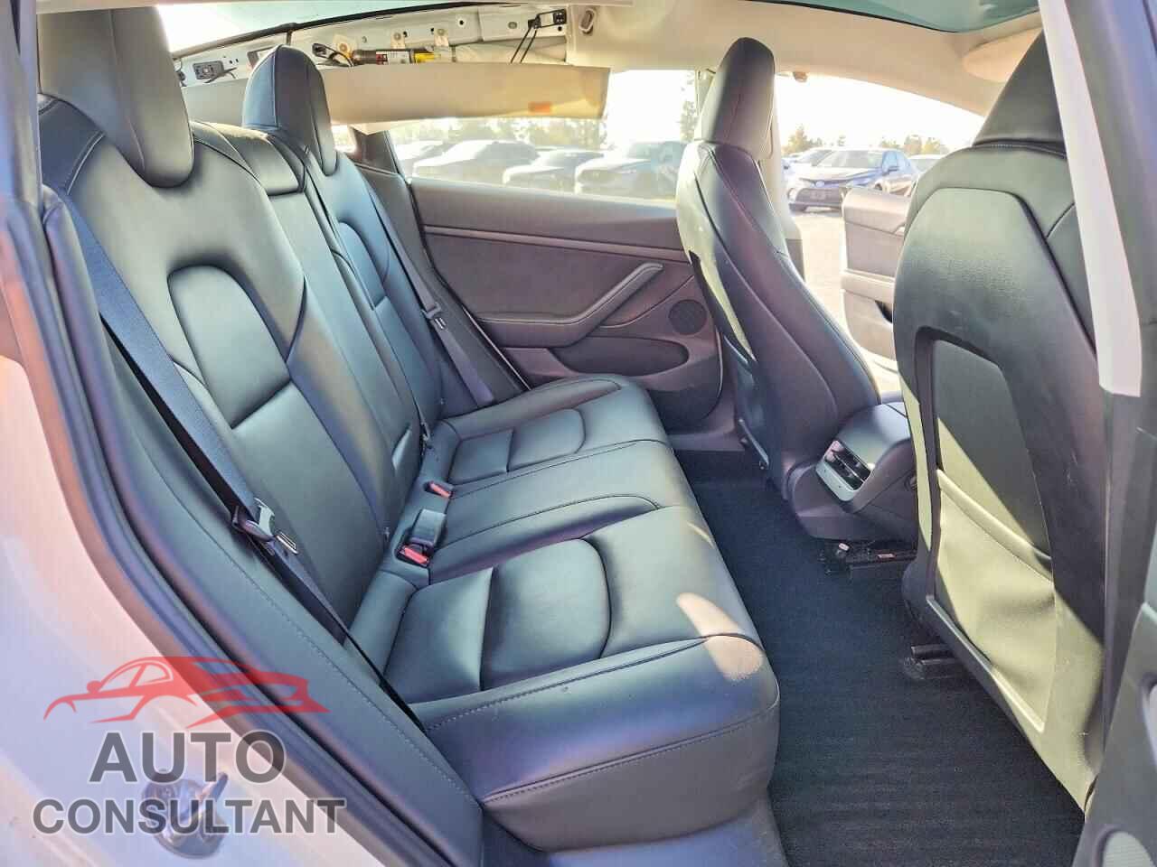 TESLA MODEL 3 2023 - 5YJ3E1EA2PF572723