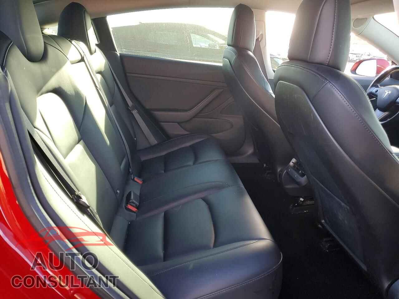 TESLA MODEL 3 2018 - 5YJ3E1EA4JF026027