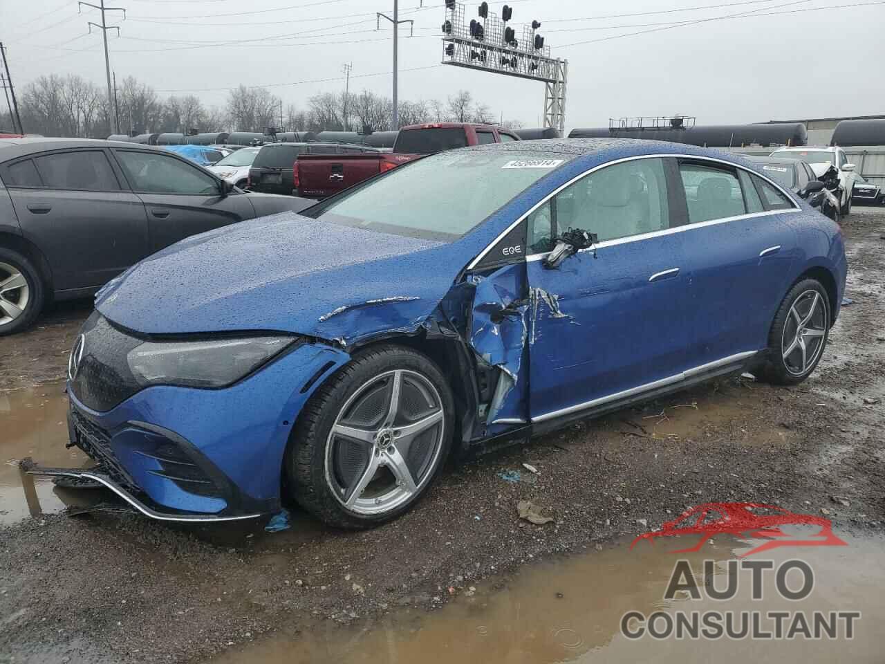 MERCEDES-BENZ EQE SEDAN 2023 - W1KEG1CB3PF018400