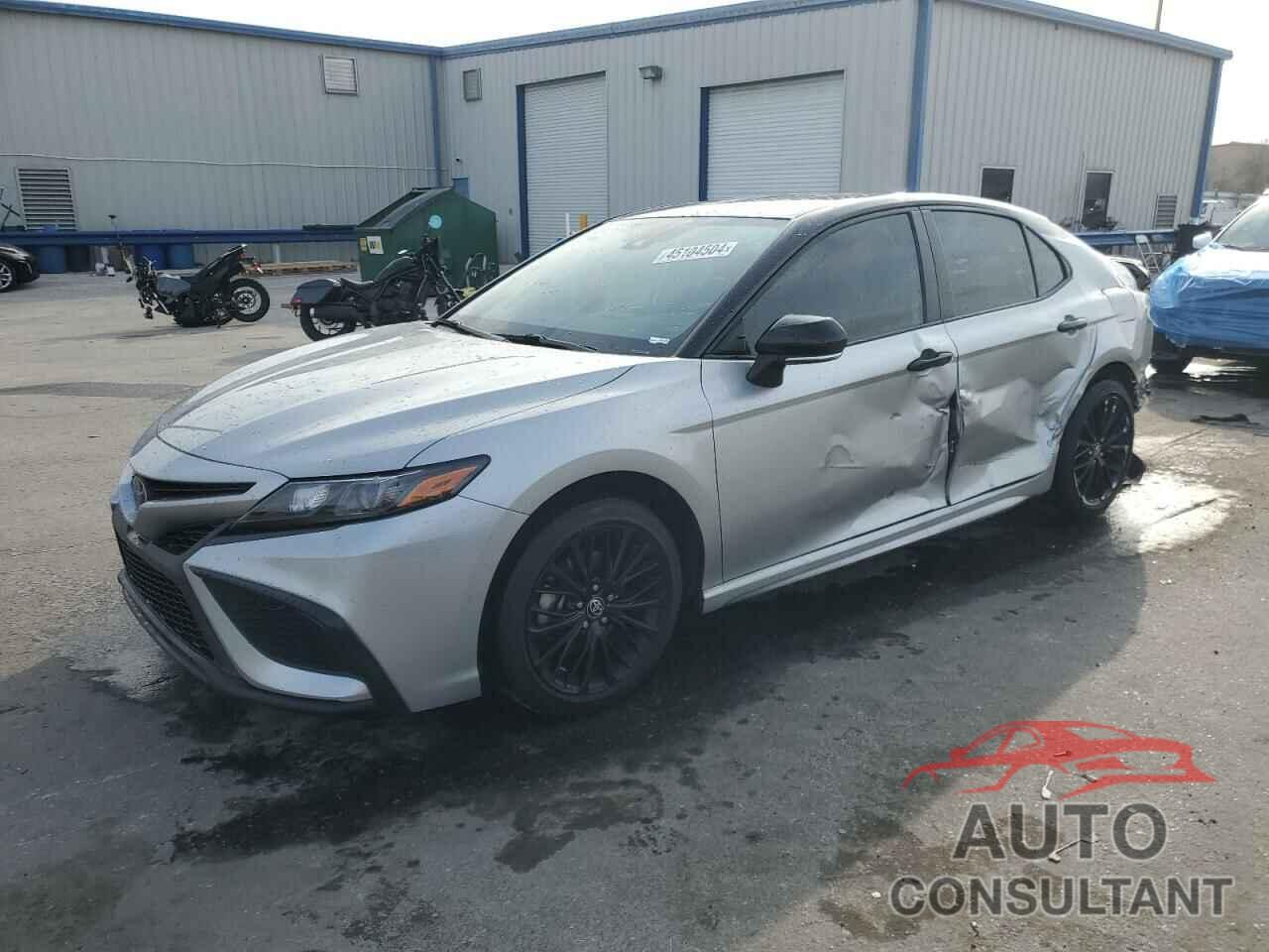TOYOTA CAMRY 2022 - 4T1T11AK7NU040085