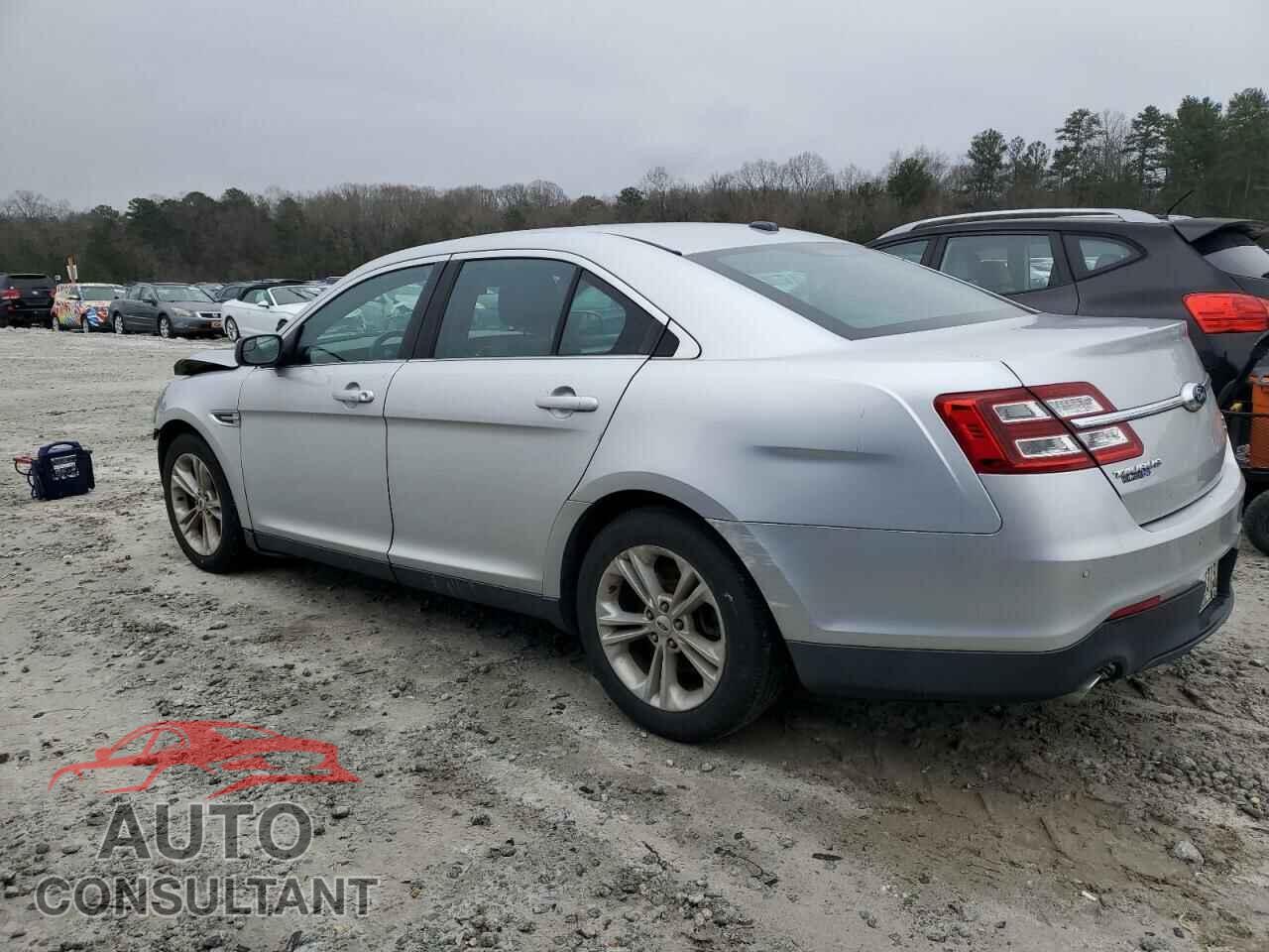 FORD TAURUS 2015 - 1FAHP2E84FG187953